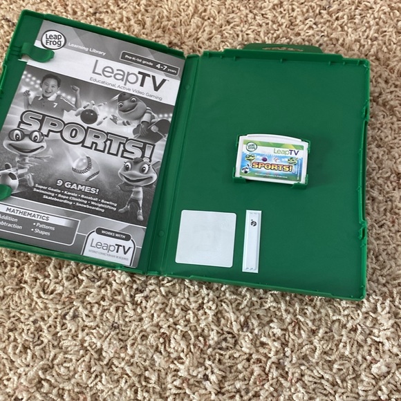 Leap Frog LeapTV 2 Games Dance & Learn and Sports - Picture 4 of 6